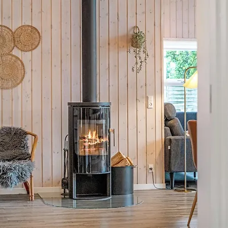 Ylvi - 250m From The Sea By Interhome Ebeltoft